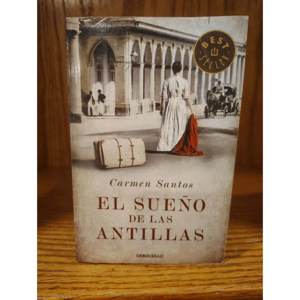 El sueño de las Antillas (Spanish Edition) by Carmen Santos Paperback Very Good